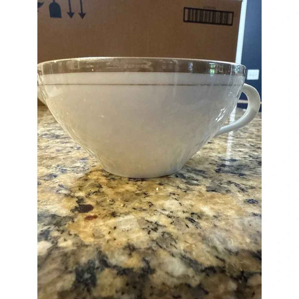 Royalton China Co Japan Translucent Porcelain Tea‎ Cup White Gold Band Rim